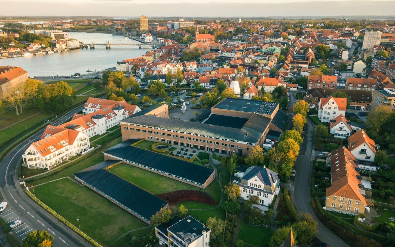 Hotel Sonderborg Strand ภายนอก รูปภาพ
